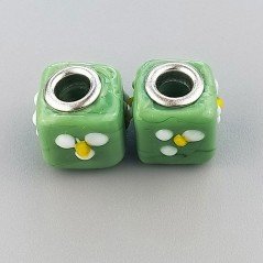 Perlina foro largo quadrato verde oliva con puntini gialli bianchi 13.5x8.5mm 1pz