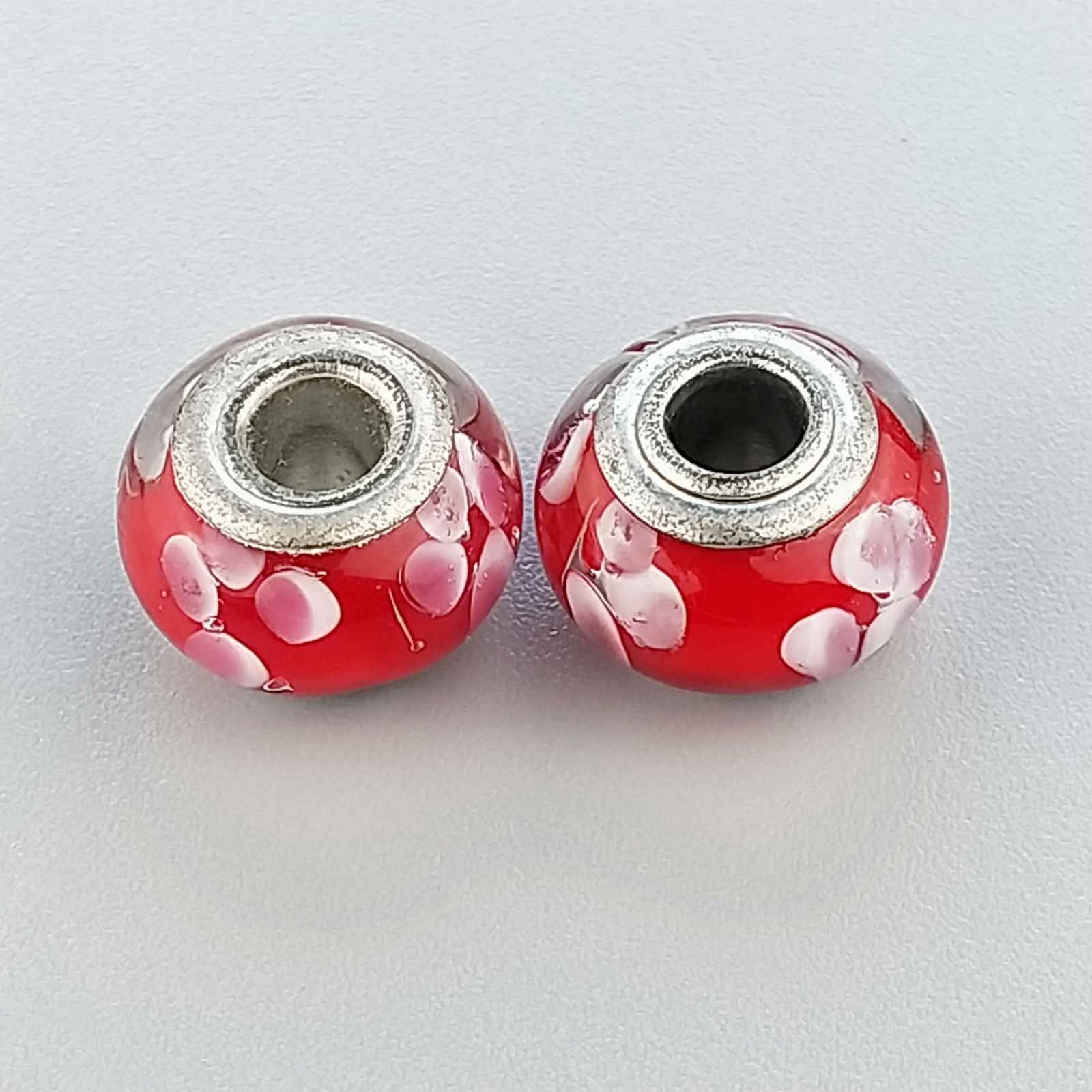 Perlina foro largo rosso con punte bianche 13.5x8.5mm 1pz