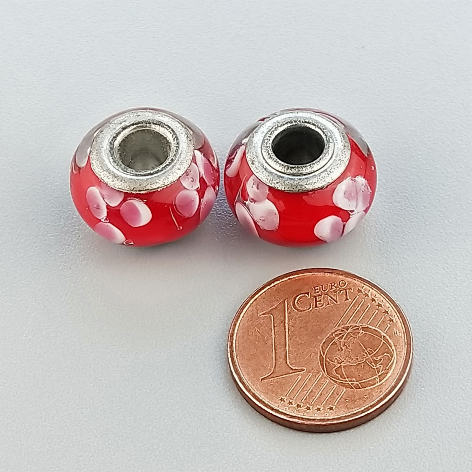 Perlina foro largo rosso con punte bianche 13.5x8.5mm 1pz