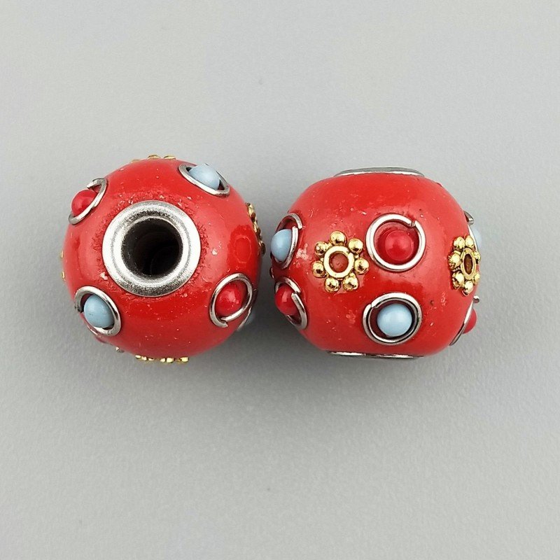 Perlina foro largo rosso con fiore dorato e pietra blu rossa incisa su di esso 13.5x8.5mm 1pz