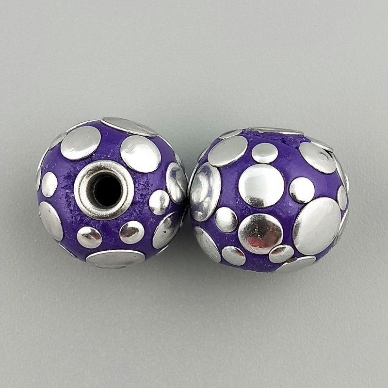 Perlina foro largo piccolo viola con cerchi d'argento su di esso 13.5x8.5mm 1pz