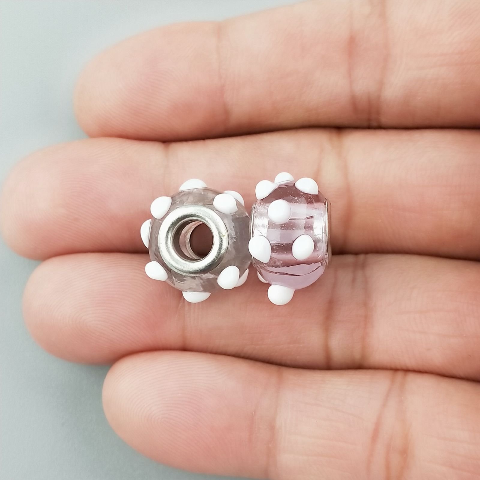 Perlina foro largo rosa con dott bianco 13.5x8.5mm 1pz