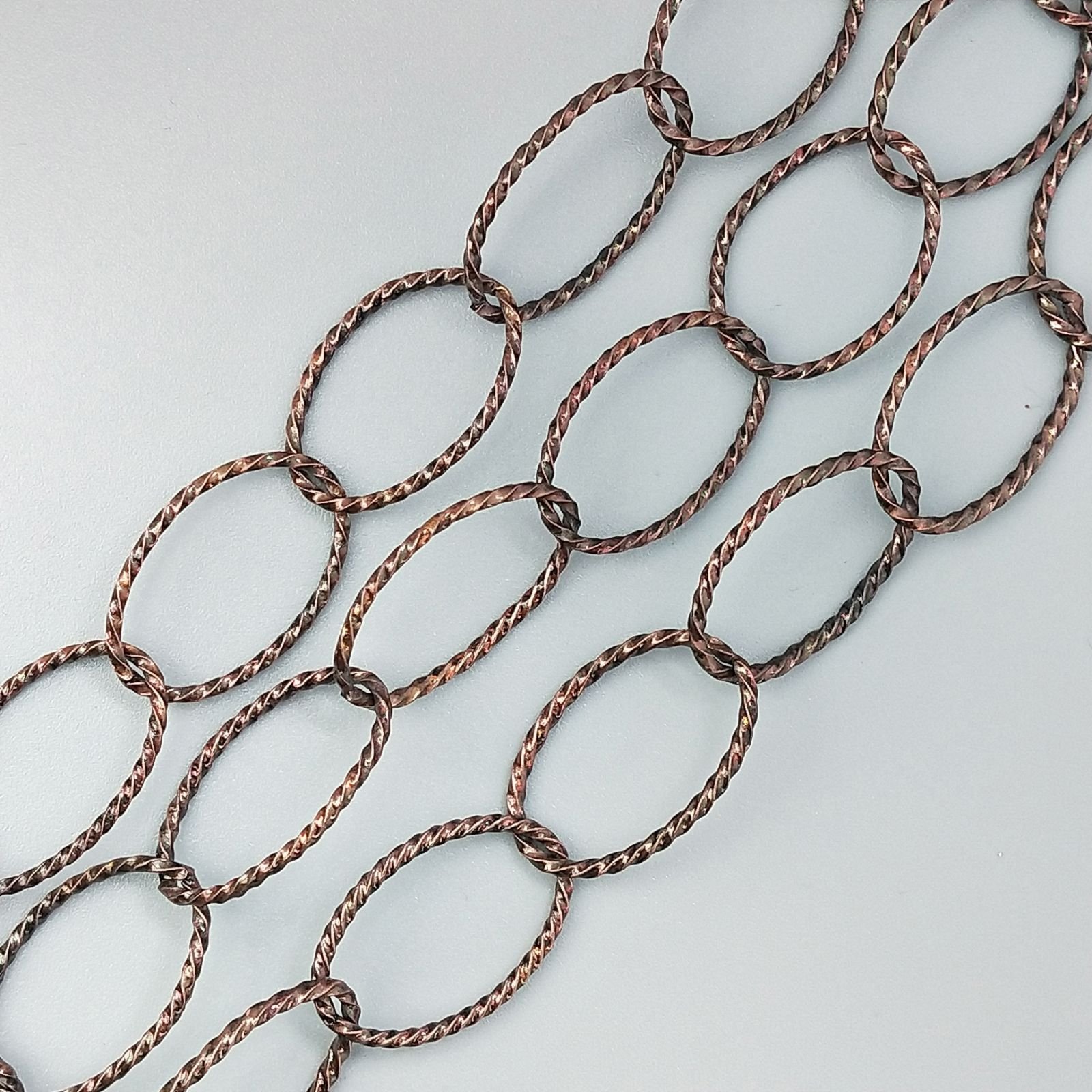 Catena Di Rame Forma Ovale Martellato 16X25mm-Rame Antico 1mt