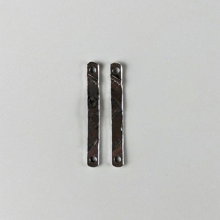 Connettore In Zama Forma Tondo Barretta Lavorate Ossidato 33X04mm-Argentato 1pz