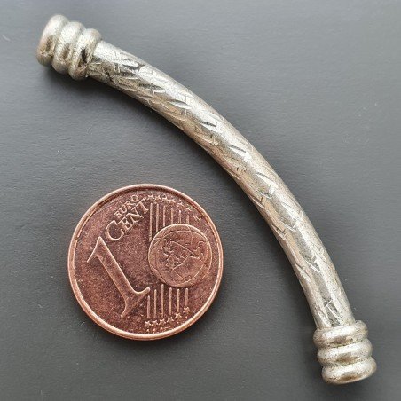 Distanziatore In Ottone Forma Cilindro Curvato Martellato 05X49mm-Argentato 1pz