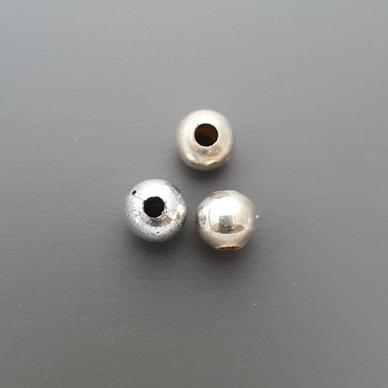 Distanziatore Di Ottone Forma Tondo Liscio 06mm-Argentato 35pz