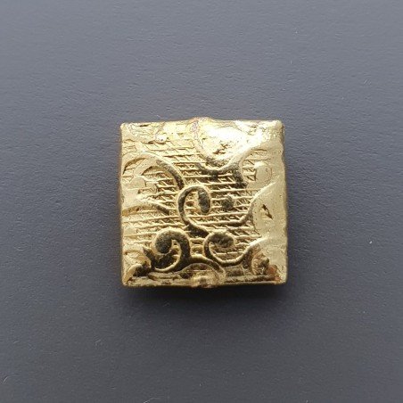 Distanziatore Ottone Forma Quadrata Lavorata Antico Tribal 12mm-Dorato 1pz