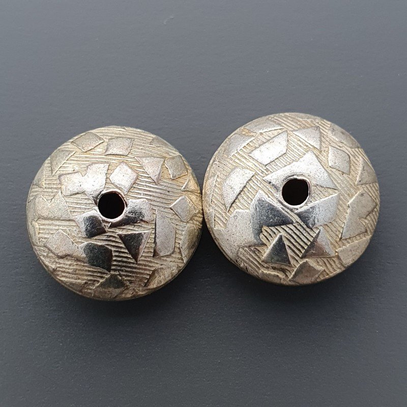 Distanziatore In Ottone Forma Dischio Lavorato Antico Tribal 14mm-Argentato 1pz