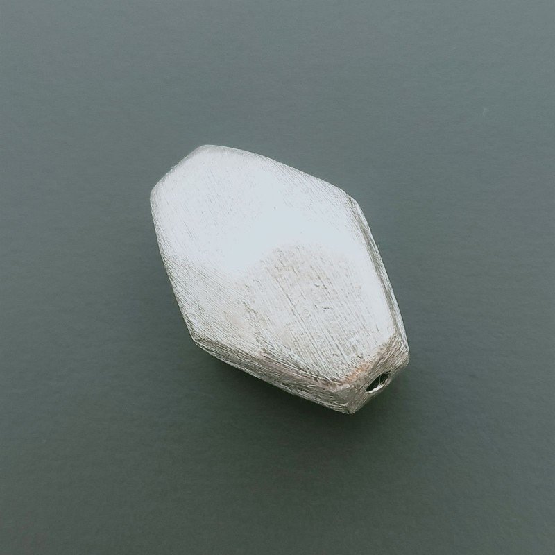 Distanziatore In Ottone Forma Sassi Satinato 13x20mm-Argentato 1pz
