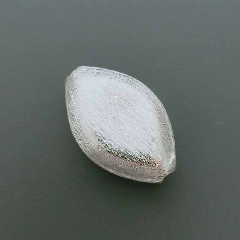 Distanziatore In Ottone Forma Ovale Satinato 28x18mm-Argentato 1pz