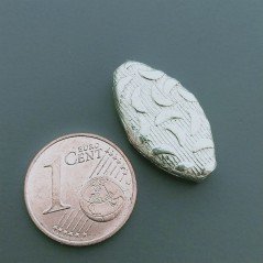 Distanziatore In Ottone Forma Ovale Lavorato Antico Tribal 11x20mm-Argentato 1pz