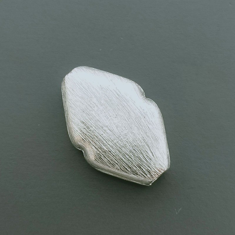 Distanziatore In Ottone Forma Fantasia Satinato Piatto 12X18mm-Argentato 1pz