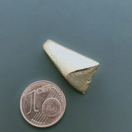 Distanziatore In Ottone Forma Triangolo Satinato 15x22mm-Dorato 1pz