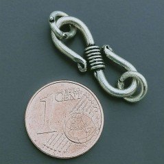 Chiusura In Ottone Forma S Lavorato Filigrana Ethnico Ossidato 22mm-Argentato 4pz