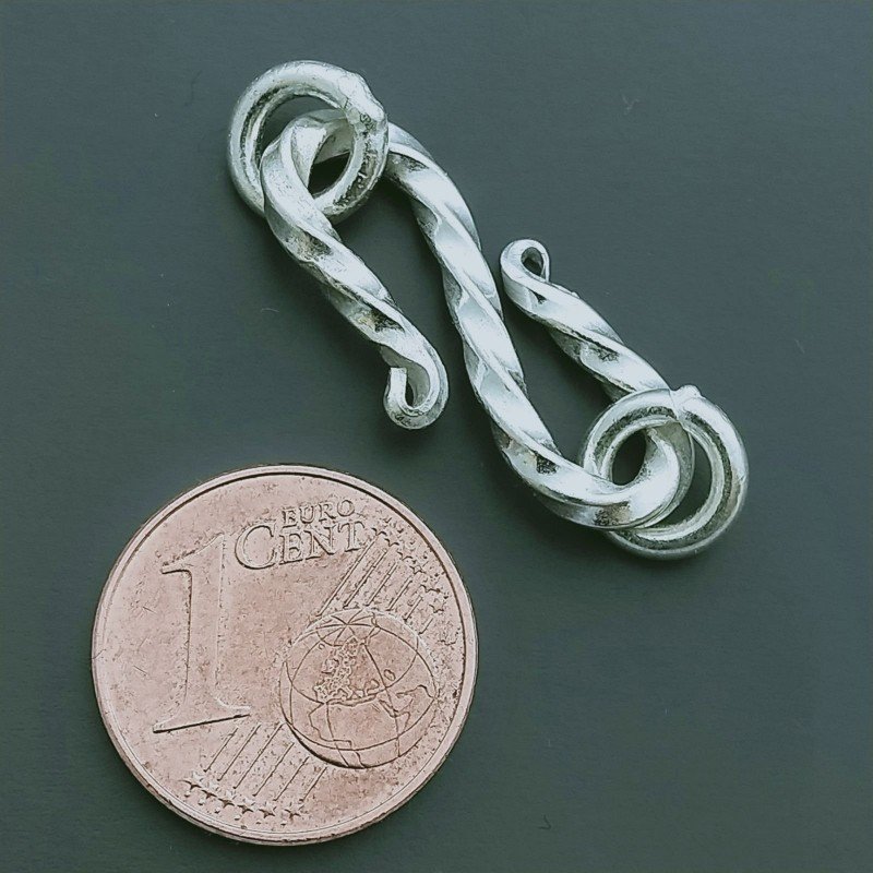 Chiusura In Ottone Forma S Martellato 23mm-Argentato 4pz