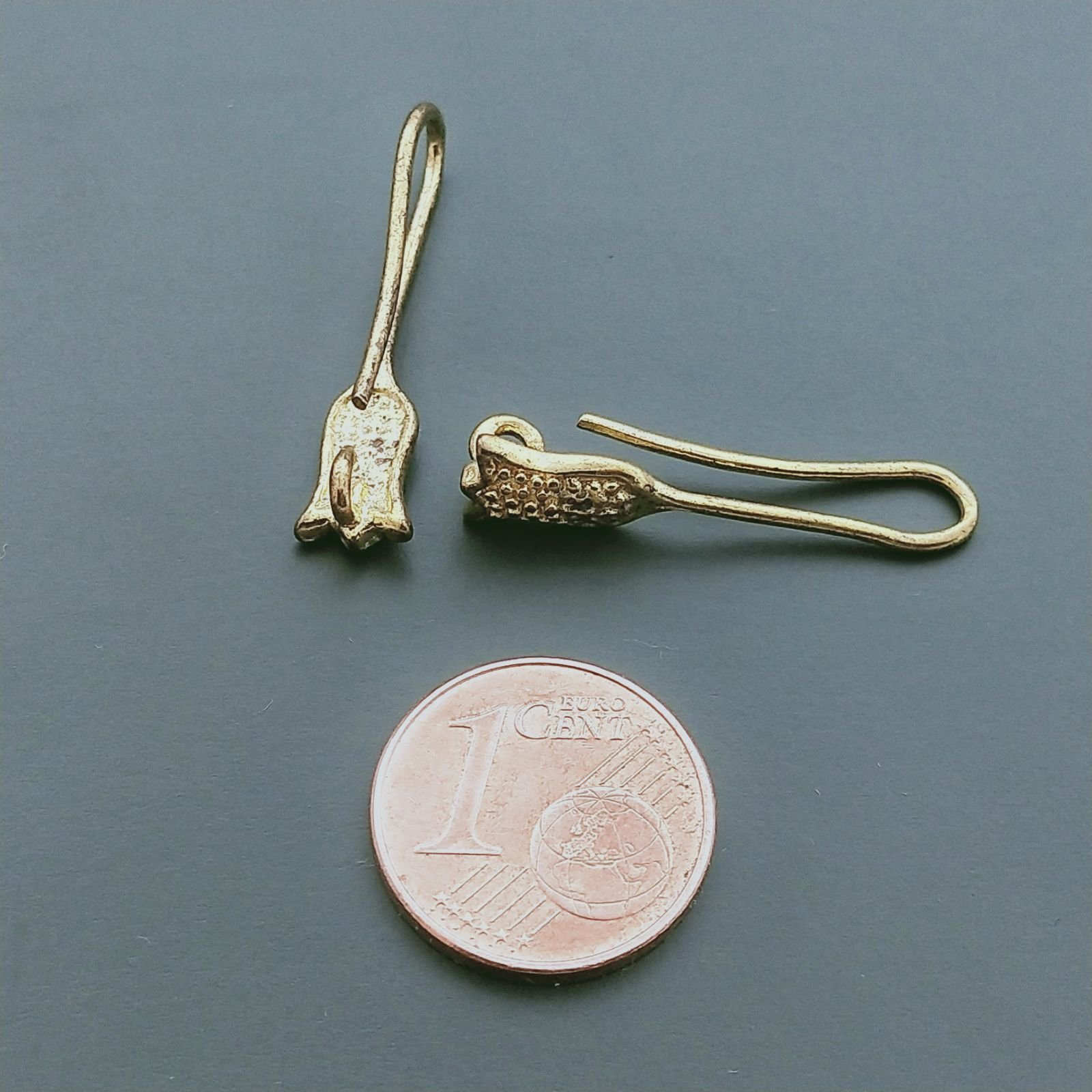 Base Per Orecchini In Ottone A Monachella Forma Fantasia 06X26mm -Dorato1 paio
