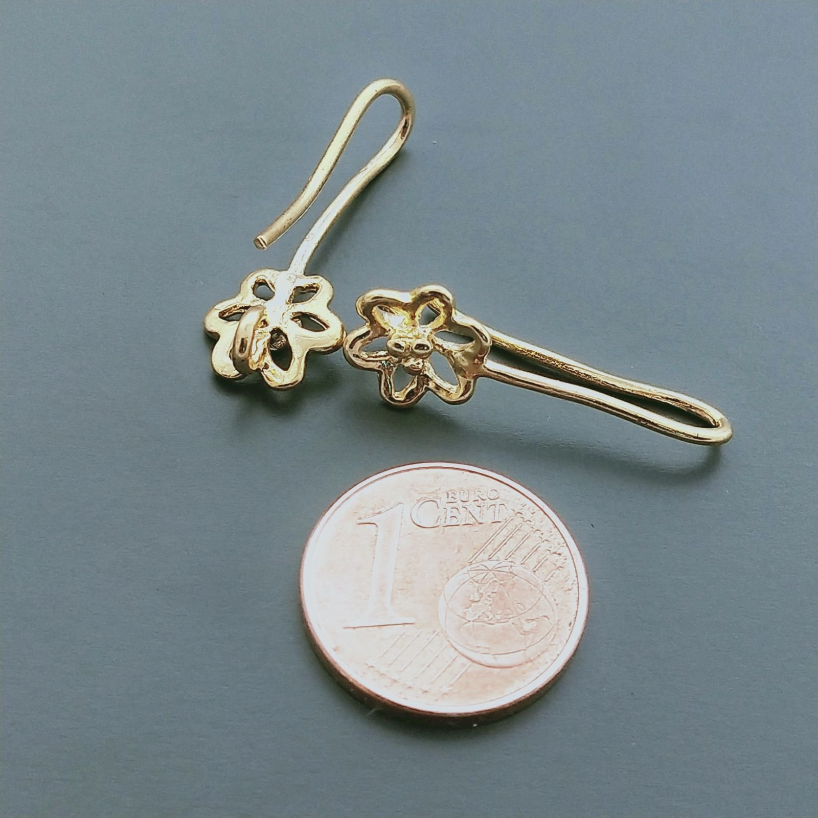 Base Per Orecchini In Ottone A Monachella Forma Fiore Forato 09X25mm-Dorato 1 paio