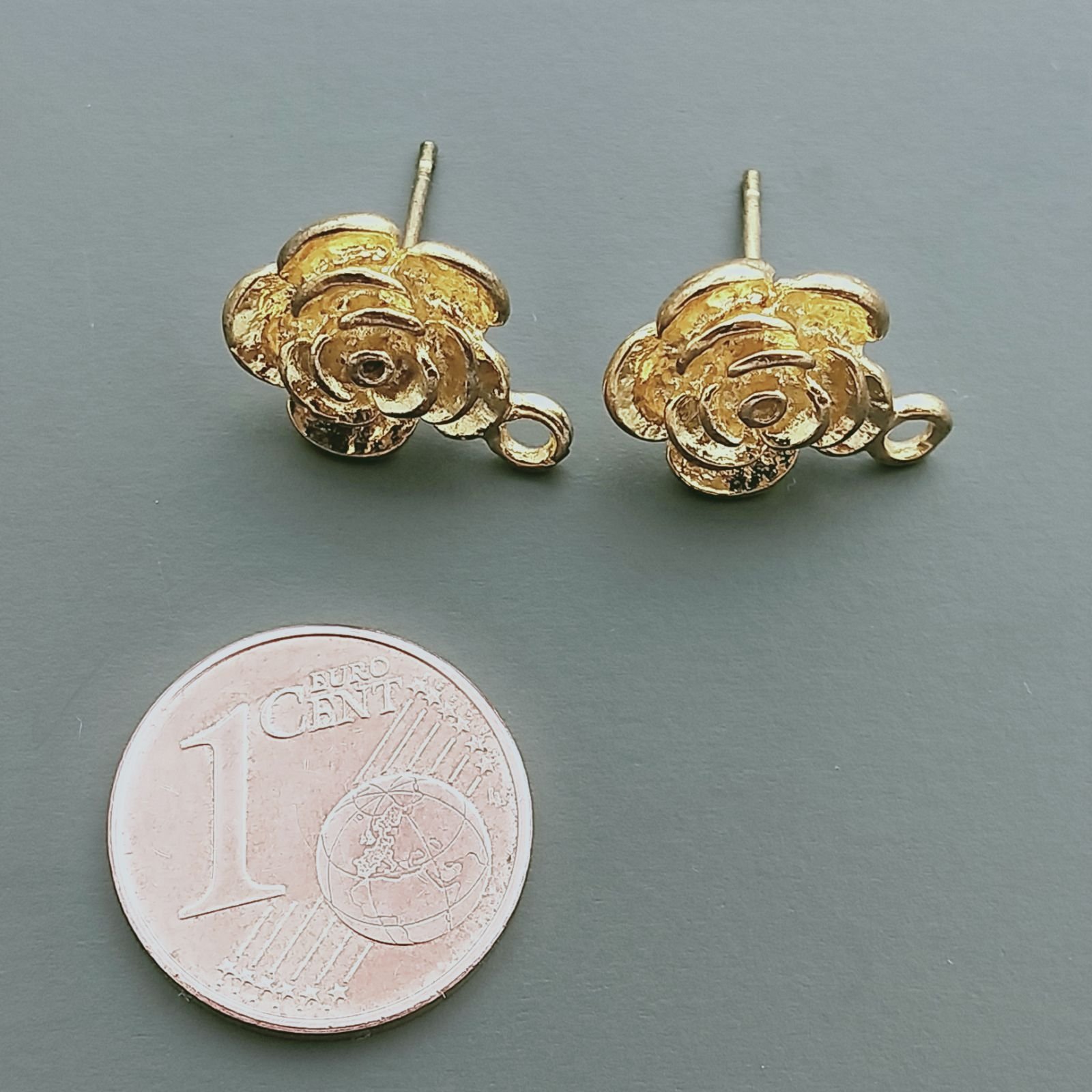Base Per Orecchini In Ottone A Perno Forma Fiore Di Loto 12mm-Dorato 1 paio
