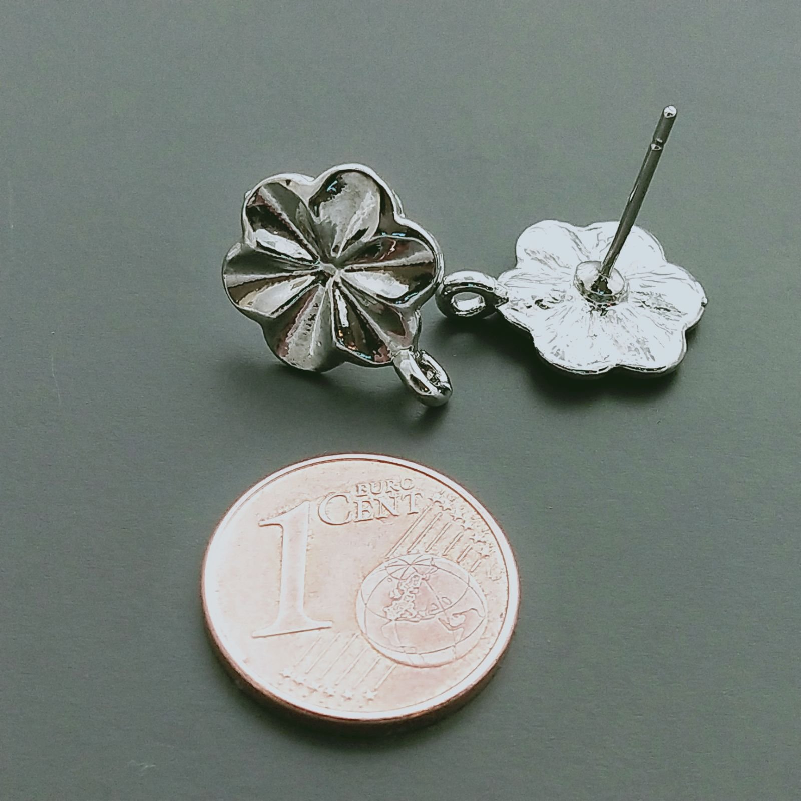 Base Per Orecchini In Ottone A Perno Forma Fiore 11mm-Rodiato 1 paio