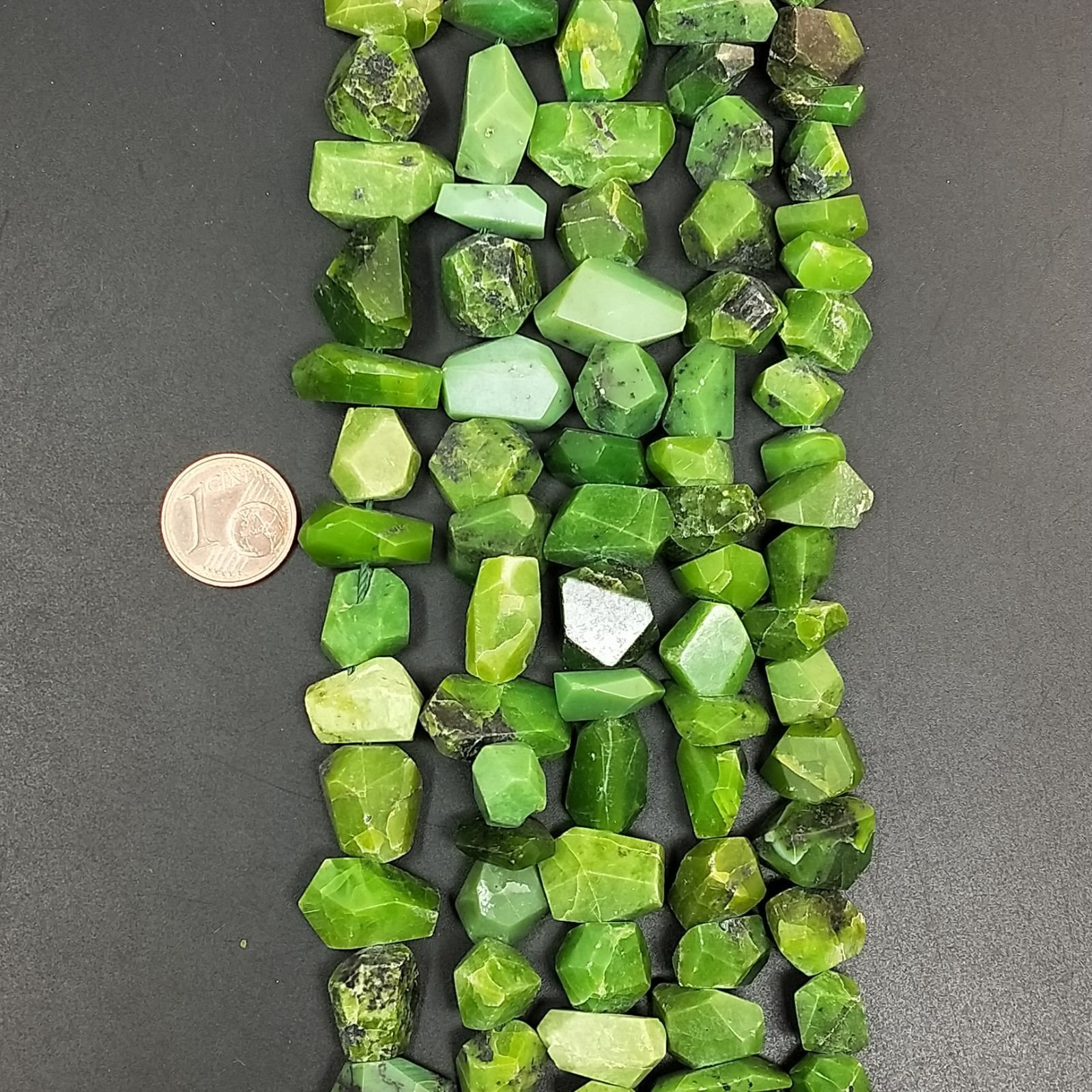 Opale verde sassi grezzi irregolari chips