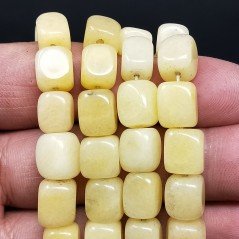 Giada gialla sassi cubo lisci