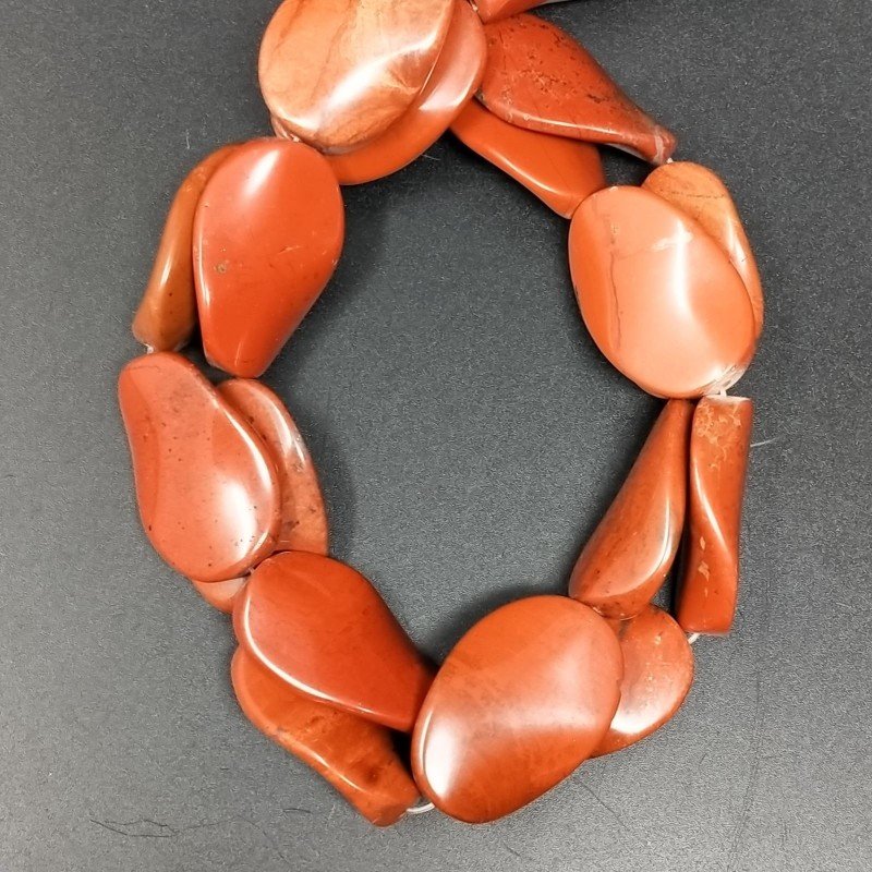 Diaspro Rosso Naturale in Perline Forma Ovale Elicoidale Liscio Foro Passante 20X30 mm