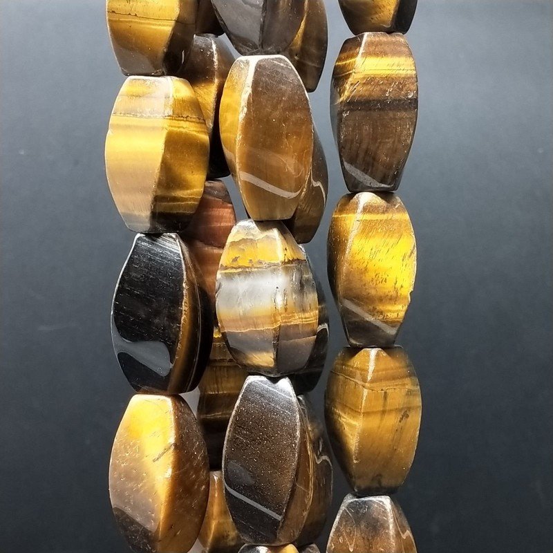 Occhio di Tigre Naturale in Perline Forma Ovale Twist Liscio Foro Passante 14X30mm