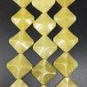 Giada Oliva Naturale in Perline Forma Rombo Piatto Liscio Lavorato Foro Diagonale 32mm