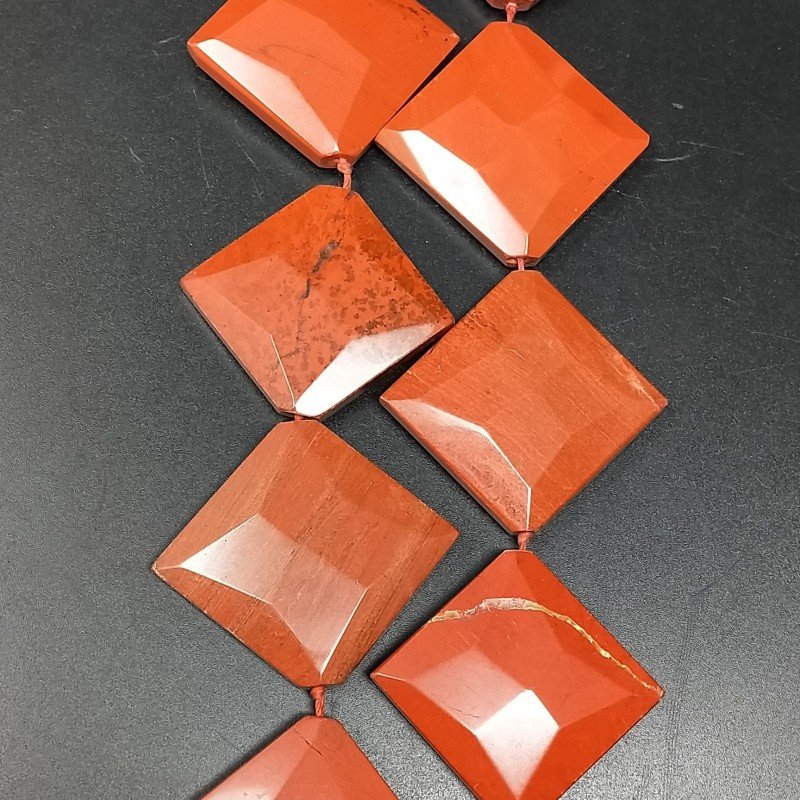 Diaspro Naturale in Perline Forma Rombo Piatto Sfaccettato Foro Diagonale 42mm