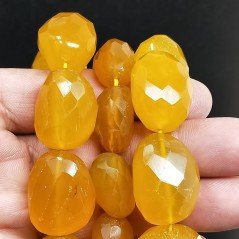 Calcedonio Giallo Sassi Sfaccettati A Mano