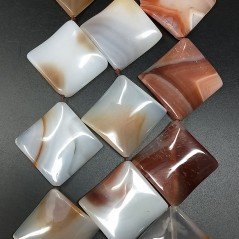 Corniola Multicolore Naturale in Perline Forma Rombo Piatto Elicoidale Liscio Foro Diagonale 40mm