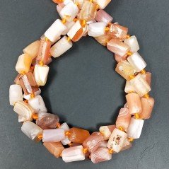 Agata Botswana Rossa Satinato Grezzo Sfumato Perline Forma Cilindro Sasso Irregolare