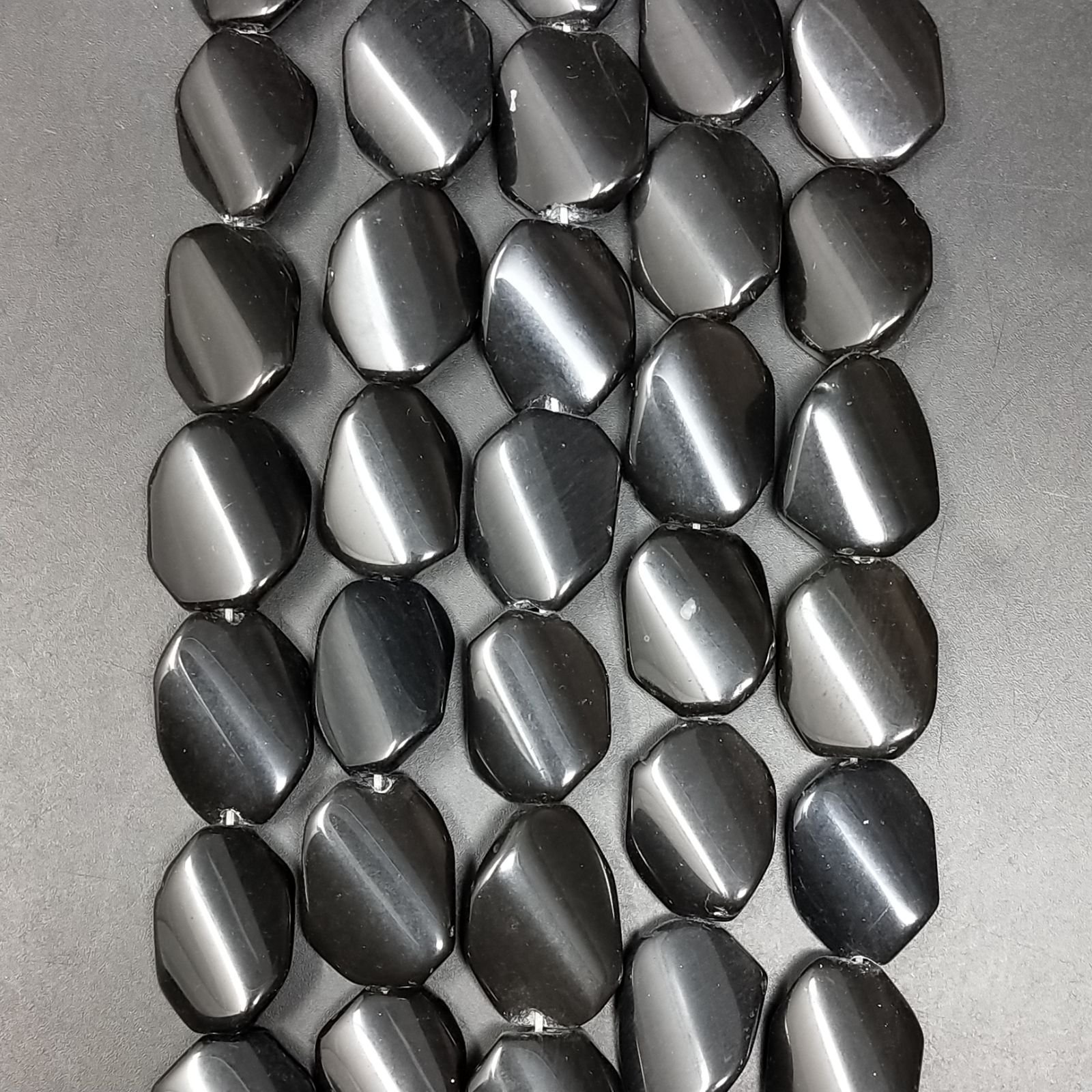 Agata Nera Perline Forma Elicoide Sassi Liscio 14X18mm
