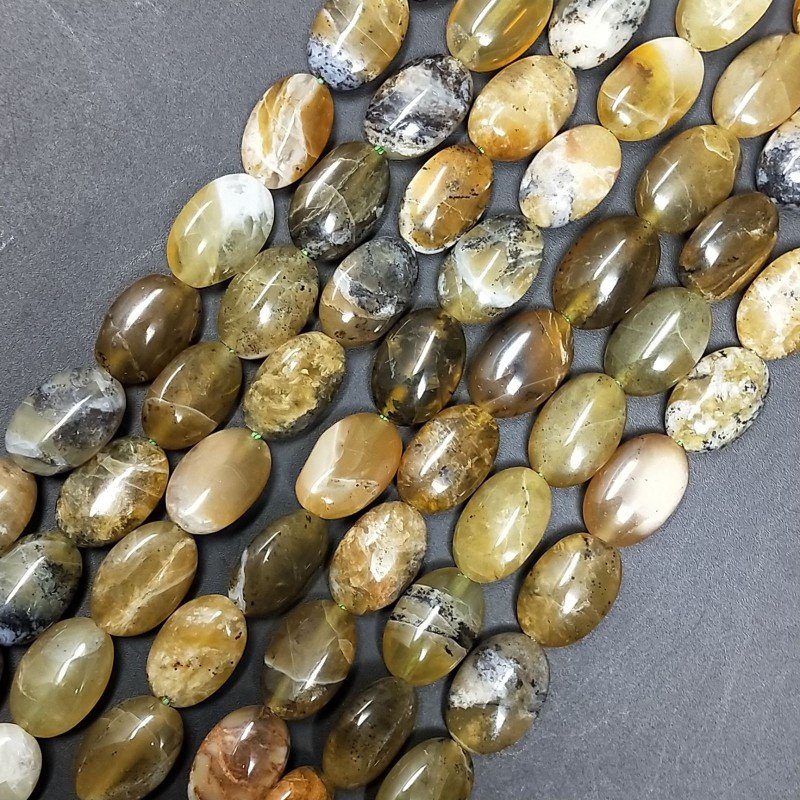 Opale Verde Madagascar Naturale in Perline Forma Ovale Piatto Liscio Foro Passante 08X12mm