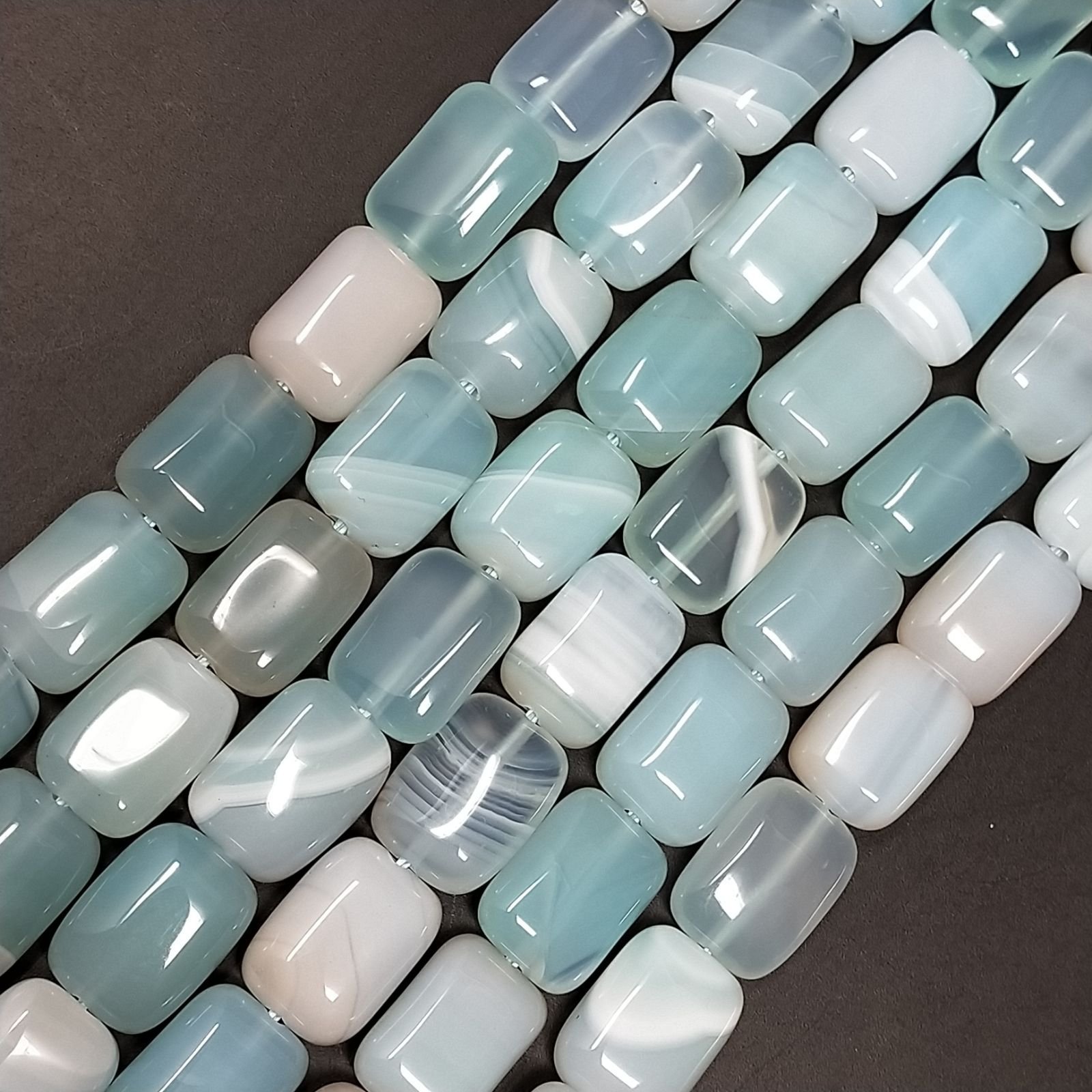 Agata Brasiliana Celeste Striata in Perline Forma Rettangolare Piatto Liscio Foro Passante 10x14mm
