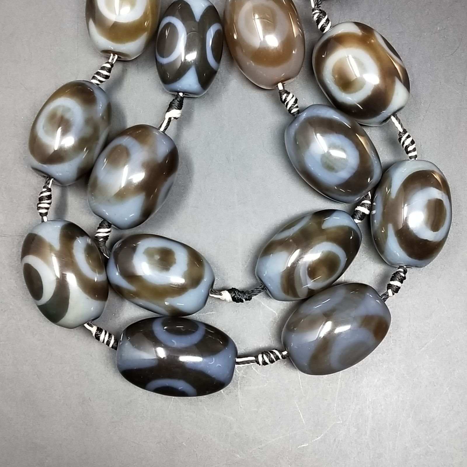 Agata Tibetana Perline Forma Nero-Grigio Barilotto Stile Etnico Liscio 21X29mm