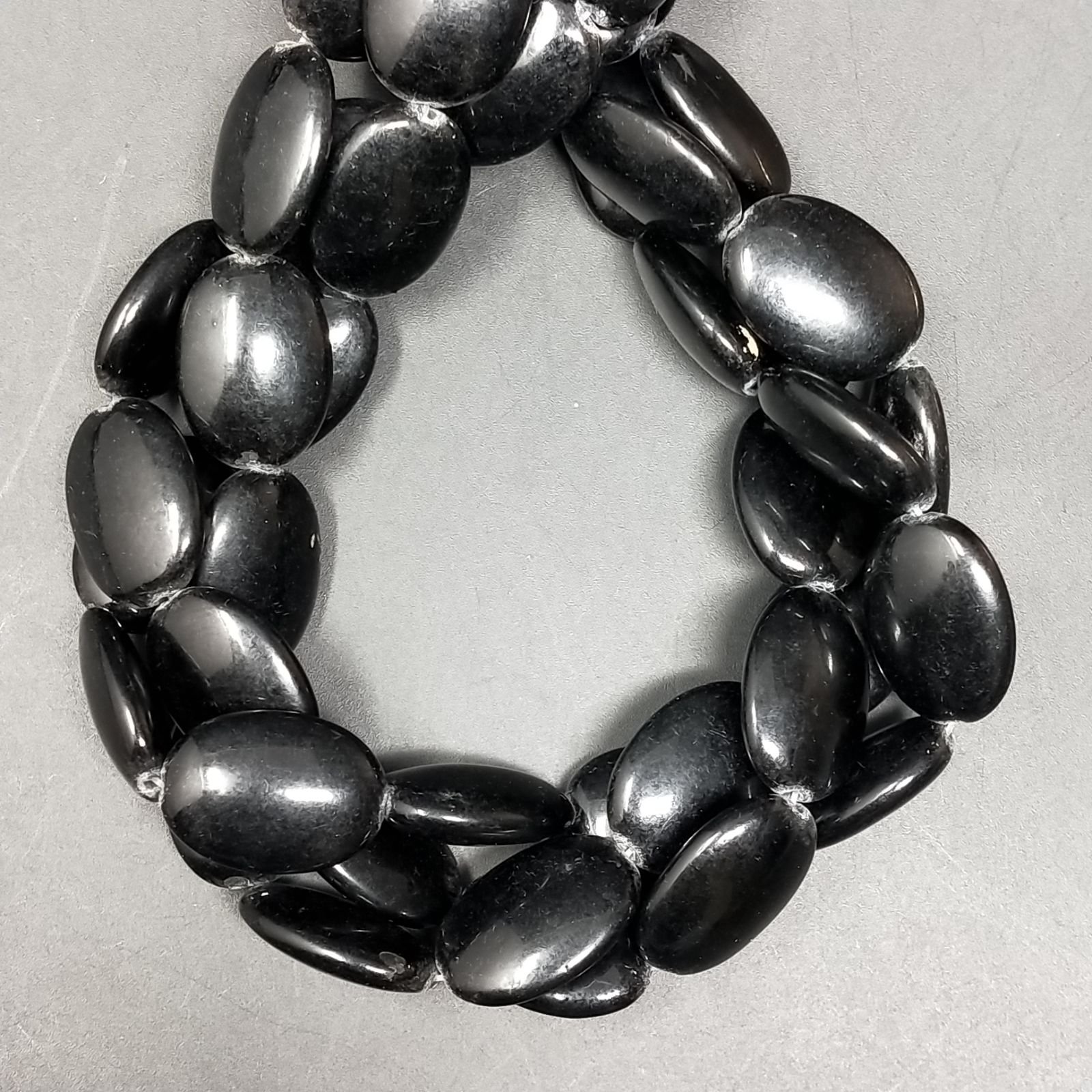 Agata Nera in Perline Forma Ovale Piatto Liscio Foro Passante 12X18mm