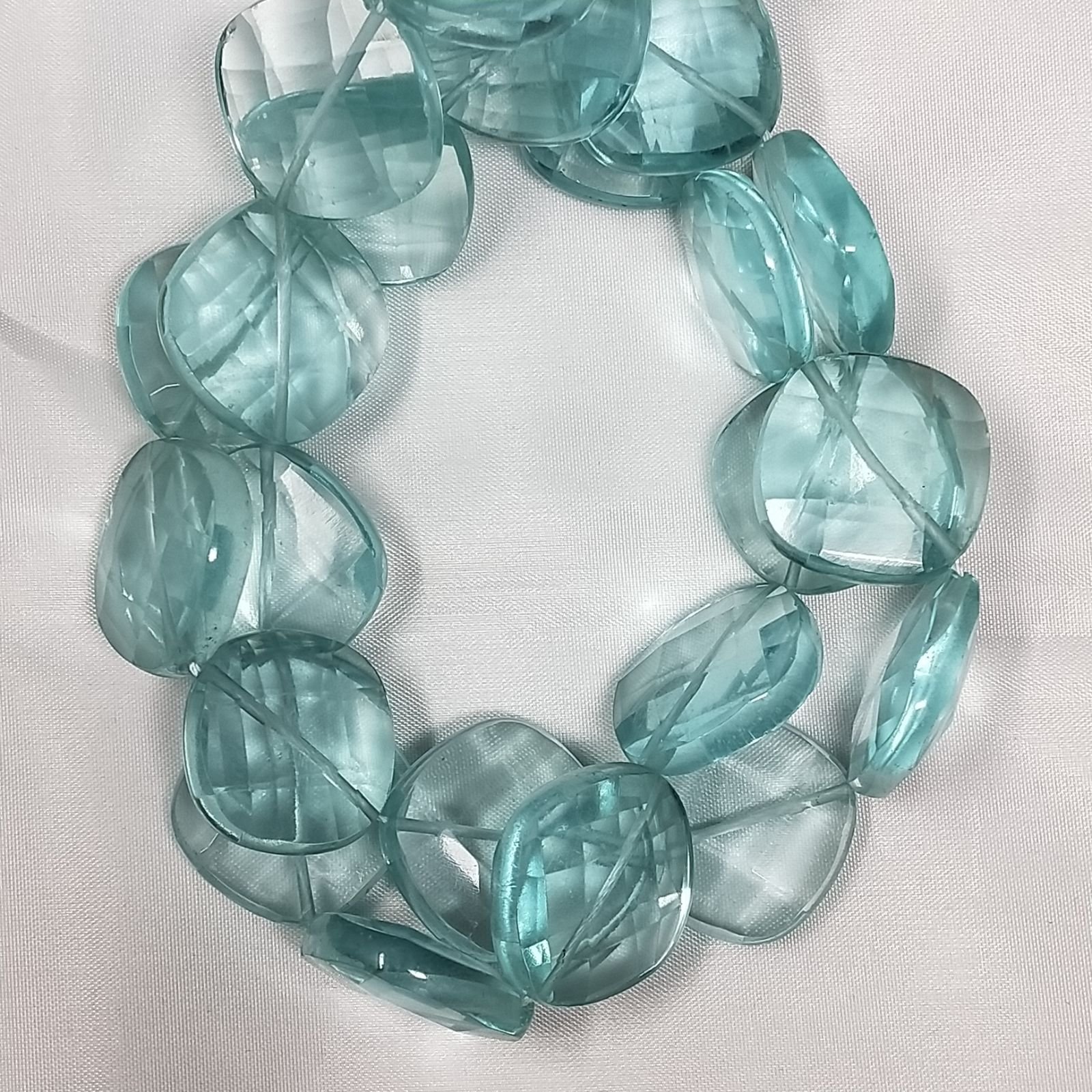 Ossidiana Nobile in Perline Forma Rombo Piatto Sfaccettato Foro Diagonale 24mm