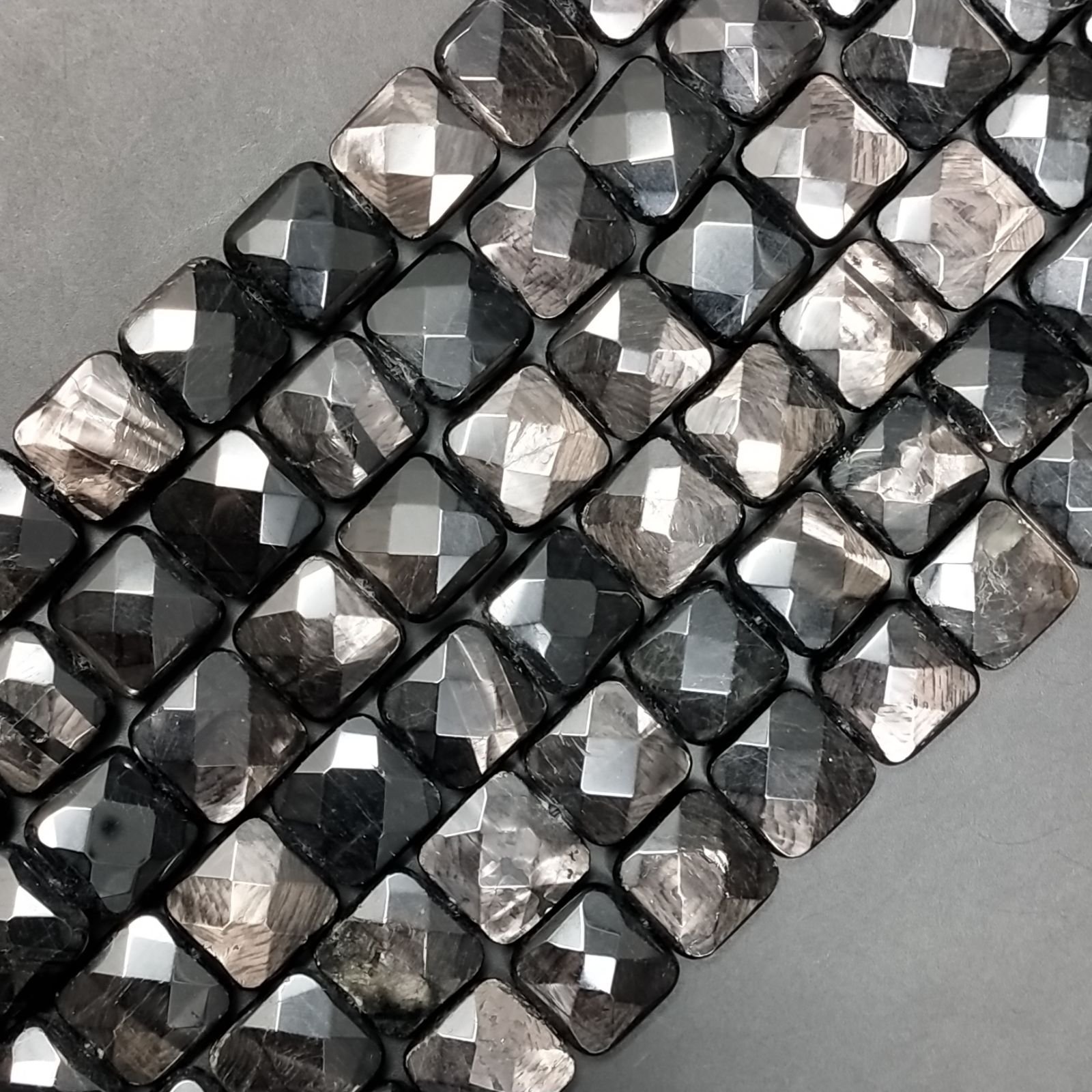 Tormalina Nera Naturale Perline Forma Quadrato Piatto Sfaccettato Foro Passante 12mm