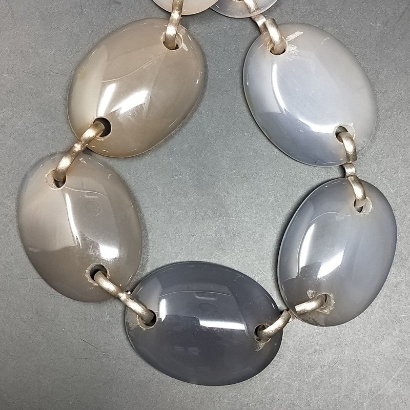Agata Botswana Grigia in Perline Forma Ovale Piatto Liscio Doppio Forato 30X40mm