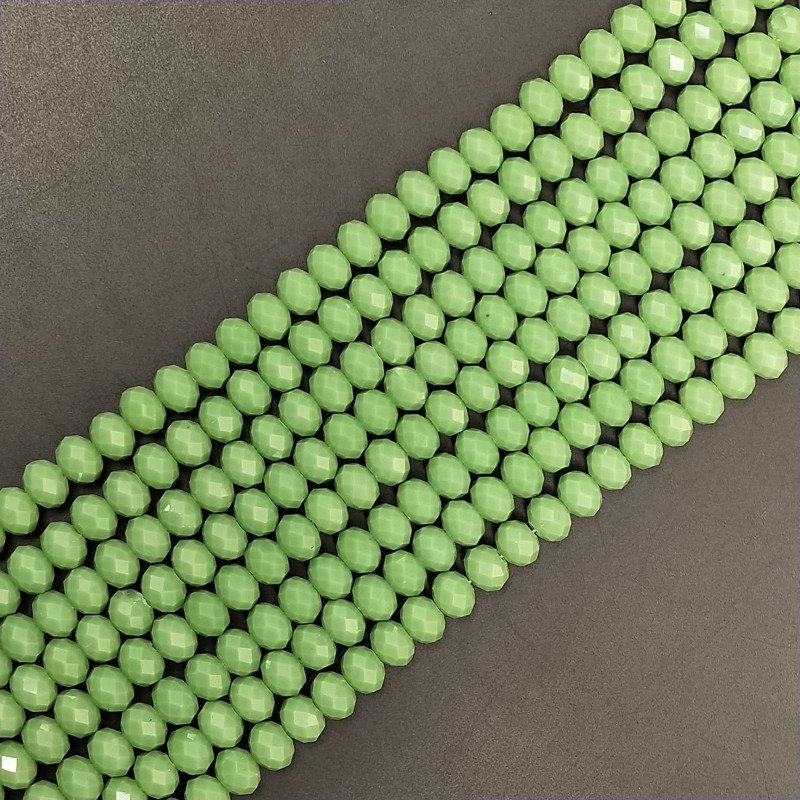 Cristallo verde opaco rondelle sfaccettate 8mm