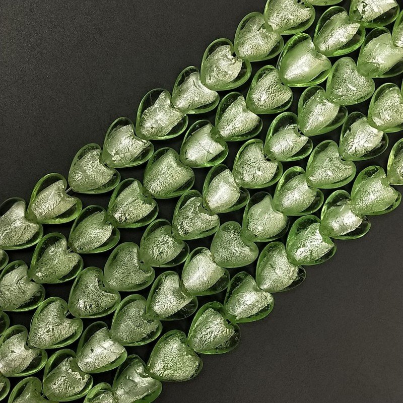 Perline in Vetro Stile Murano Verde Forma Cuore Piatto Liscio Foro Passante 15mm