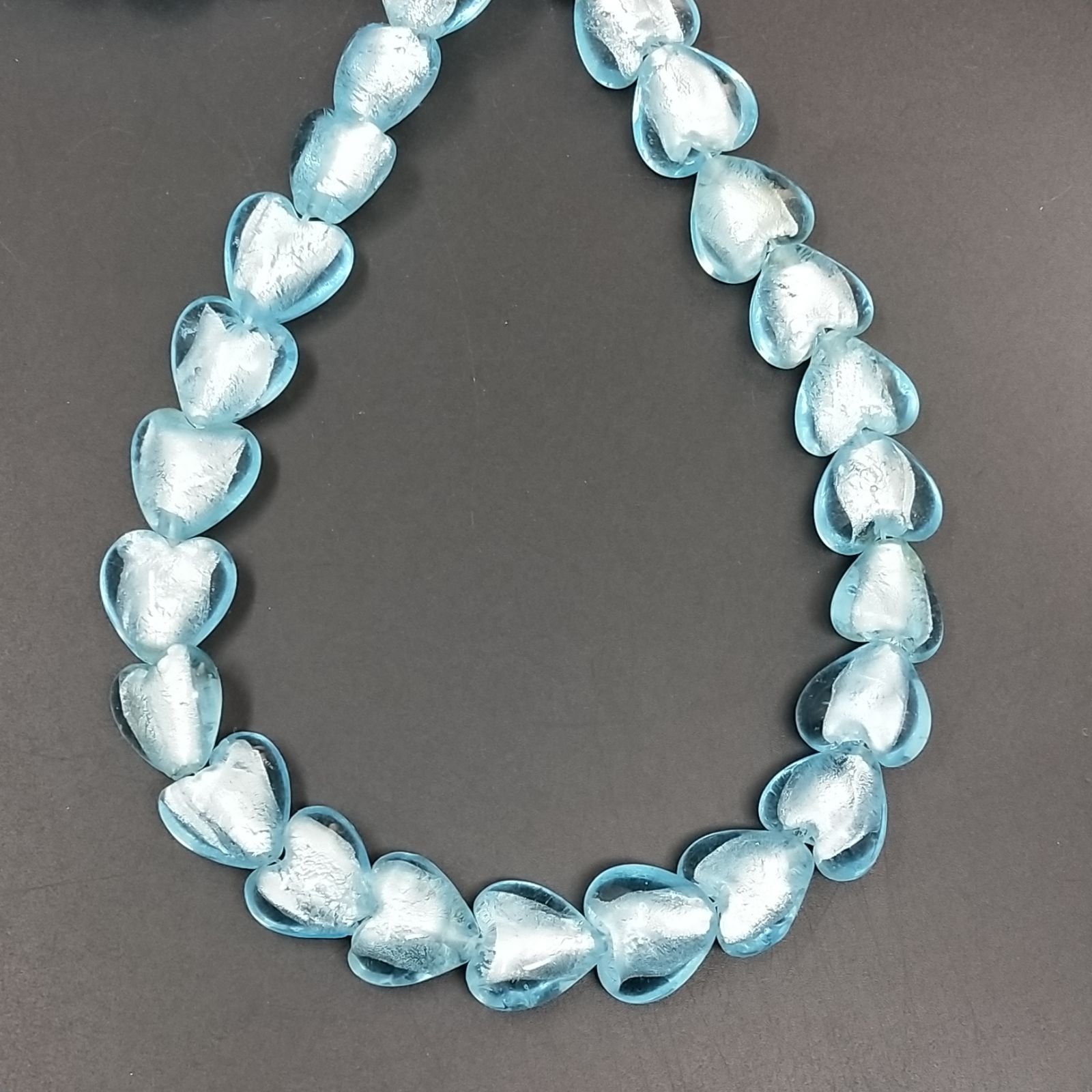 Perline in Vetro Stile Murano Azzurro Forma Cuore Piatto Liscio Foro Passante 15mm