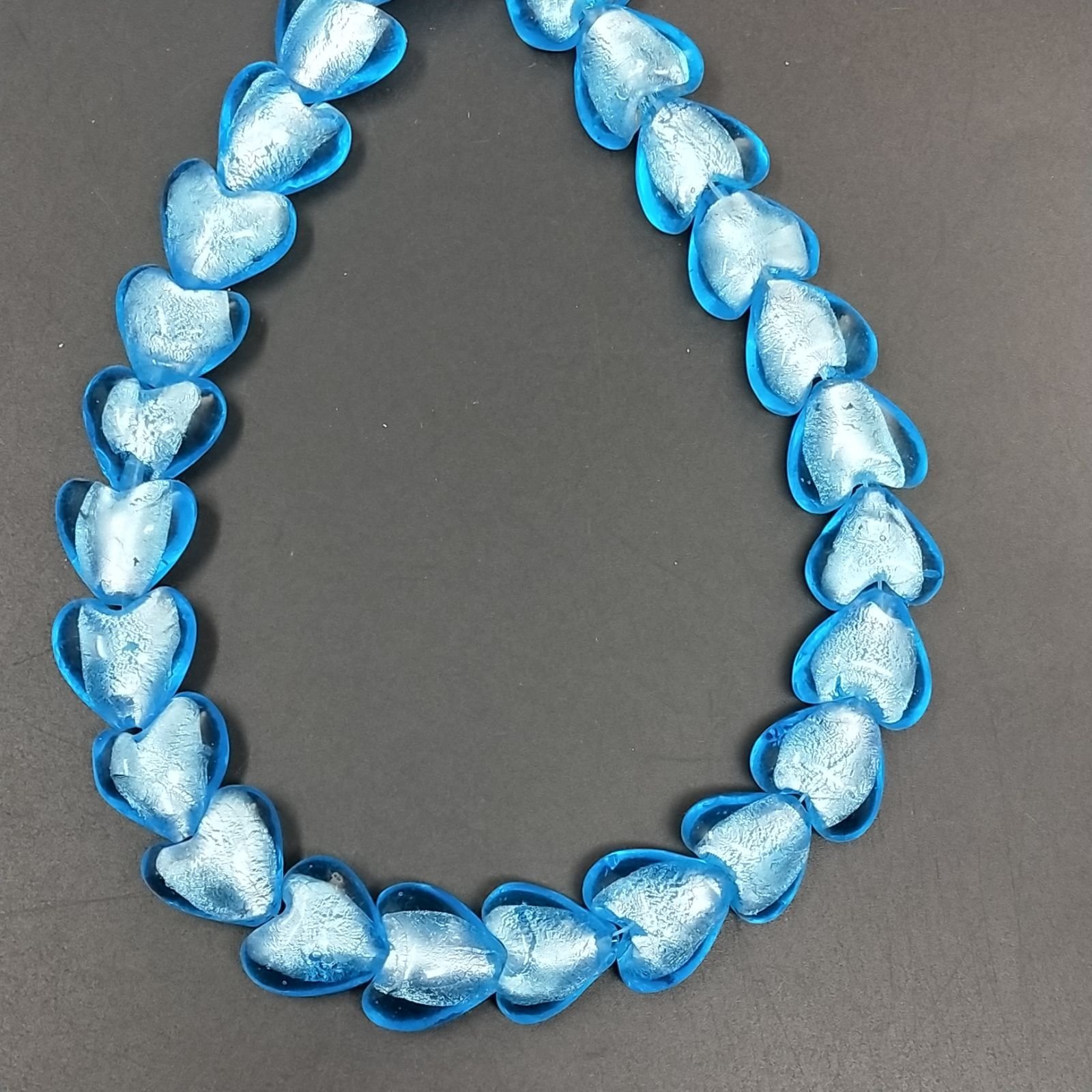 Perline in Vetro Stile Murano Blu Forma Cuore Piatto Liscio Foro Passante 15mm