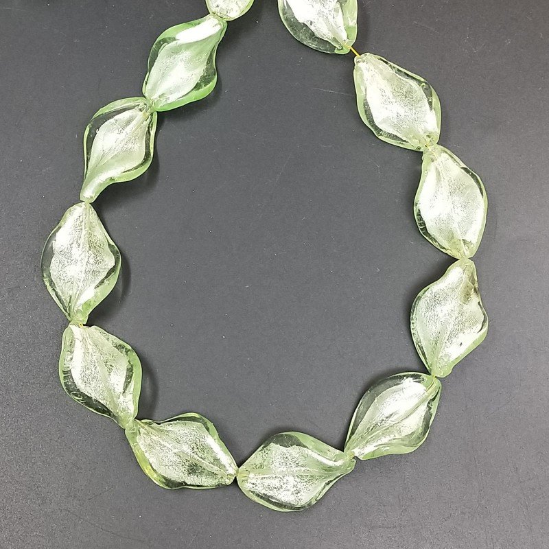 Perline in Vetro Stile Murano Verde Chiaro Twist 18x28mm Liscio Foro Passante
