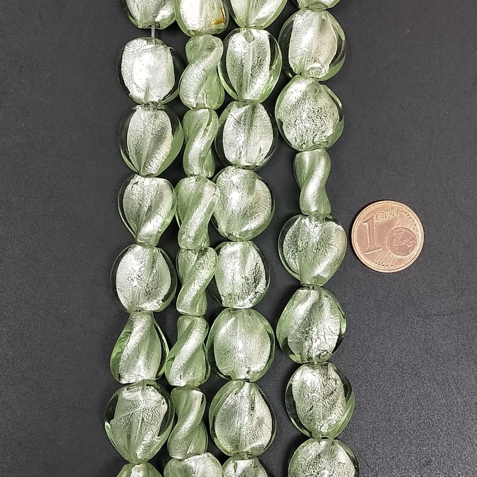 Perline in Vetro Stile Murano Tondo Twist Verde 14X15mm Liscio Foro Passante