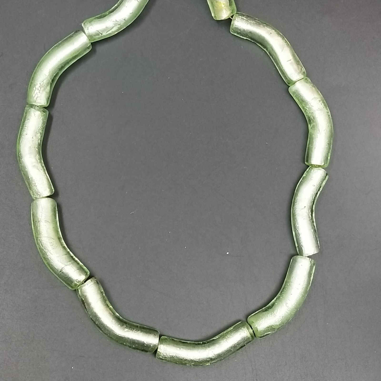 Perline in Vetro Stile Murano Forma Barilotto Liscio Foro Passante Curvi Verde Chiaro 10X40mm