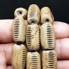 Diaspro Africano Perline Forma Cilindro Liscio Inciso 11-12X21-22mm