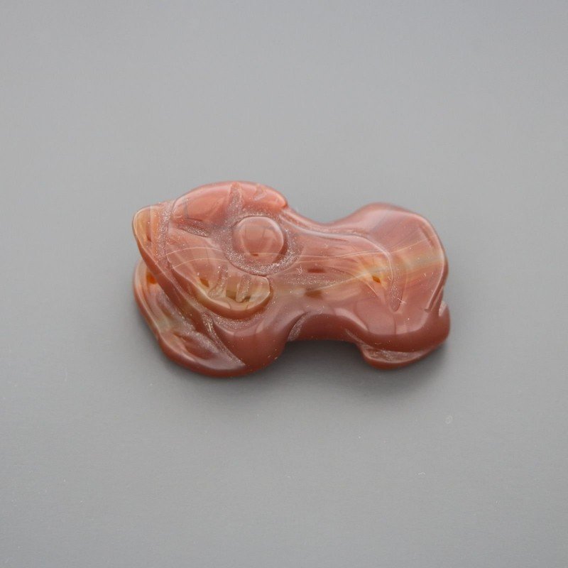 Pendente corniola forma animale 35x16 mm 1pz