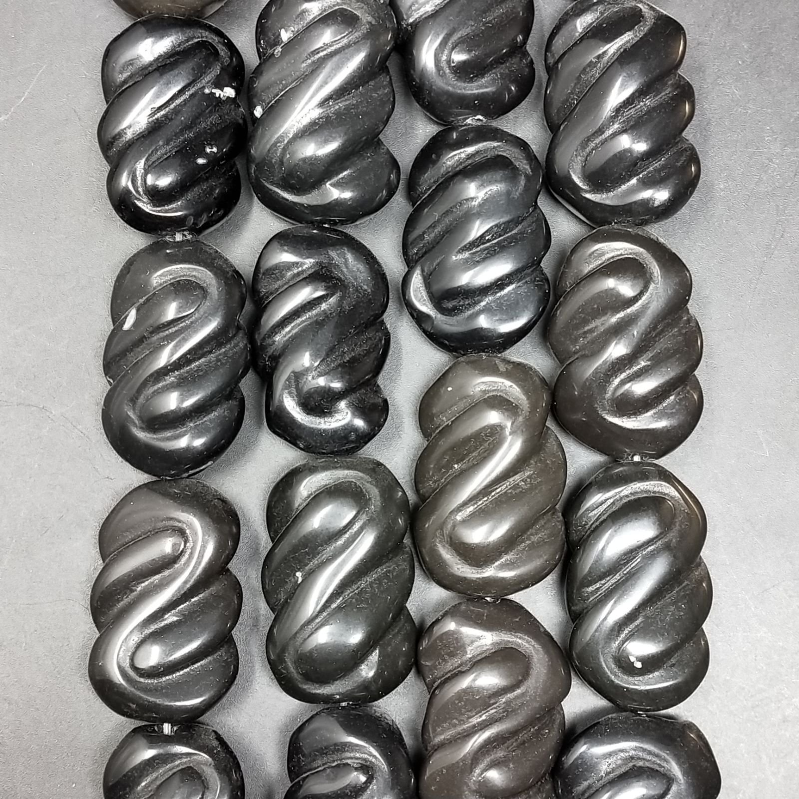 Agata Nera Perline Forma Fantasia Insione Infinito 18x30mm